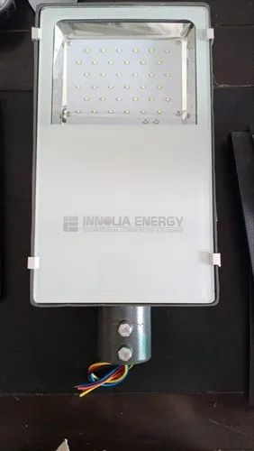 INNOLIA TWO IN ONE 15 Watt SEMI Solar Street Light