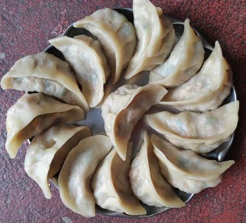 Frozen Momos, Packaging Type: Packets