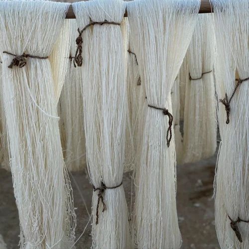 1 ply Raw Carpet Yarn, For Weaving, Count: 60