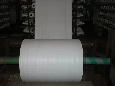 Plain Polypropylene White PP Woven Fabric, GSM: 50-100, Packaging Type: Roll