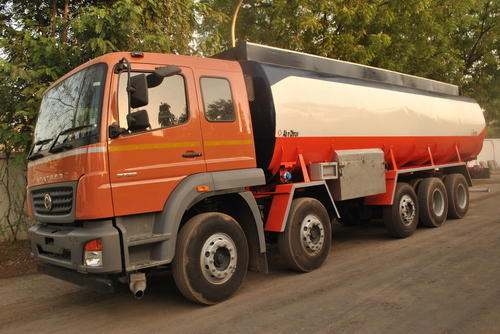 Bottom Filling Petrol Tank, Capacity: 28000L