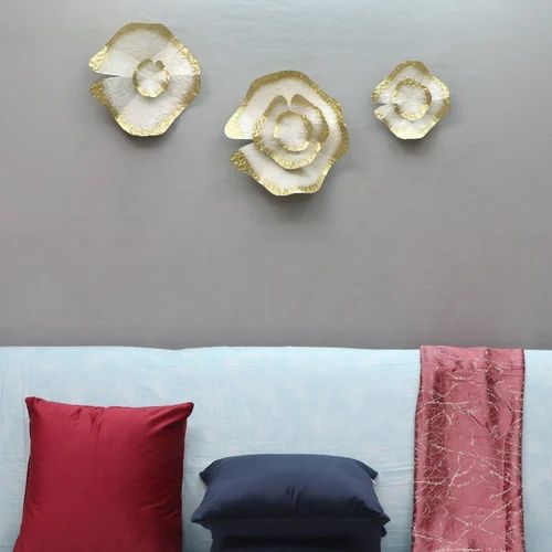 Golden Aluminium Circular Wall Metal Floral, For Decoration, Size: 5inch