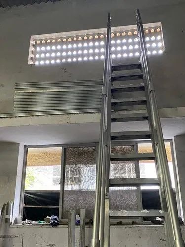 8ft Aluminium Platform Ladder