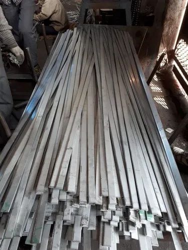 Meenakshi and Sagar SS 202 and 304 Stainless Steel Bars, Material Grade: Ss 202 & 304, for Industrial