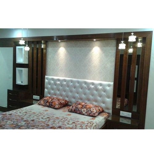 Material Brown Bedroom Wooden Double Bed, For Home, Size: 6x6 Feet