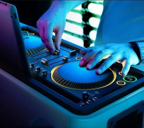 Sound System Party DJ Services