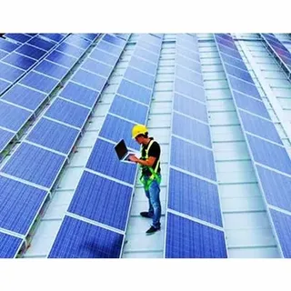 Solar Power Plant Maintenance Service