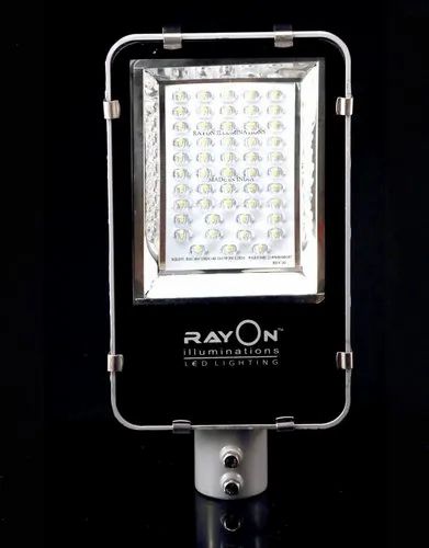 Cool White RSL60 Rayon LED Street Light, 60 W, 100-450 V
