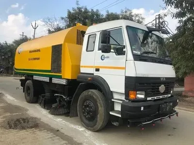 Mild Steel Swachhta Truck Mounted Road Sweeper Machine, Diesel