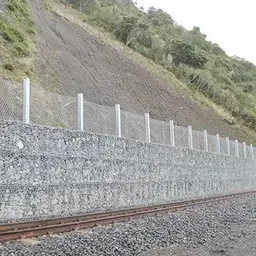 Galvanised Woven Mesh Gabion Box, For Industrial