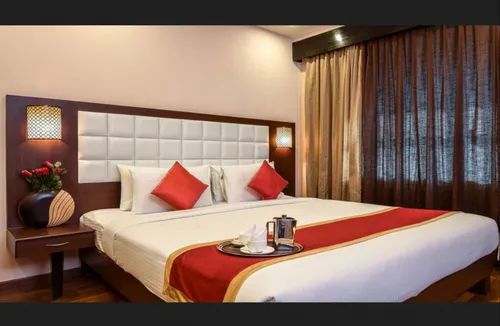 Premium Room Rental Service