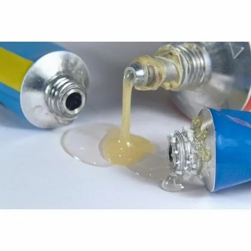 Soaking Glue, Packaging Type: Hot Glue, Packaging Size: 0.3 to 0.6 Ounces