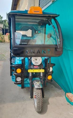 Anant Express Plus Electric Rickshaw, Vehicle Capacity: 6 Seater