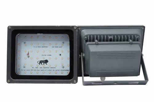 VOLTAIC POWER 40 Watt Solar Led Flood Light