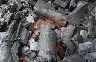 Solid Wood Lump Charcoal, For Burning, Packaging Size: Loose