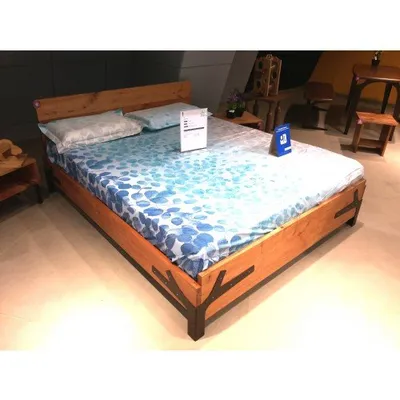 Natural Wood King Bed