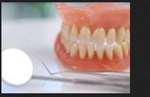 Dental Crowns And Bridges Treatment Service