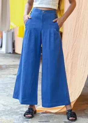 Pleat Detail Wide Leg Denim Jeans