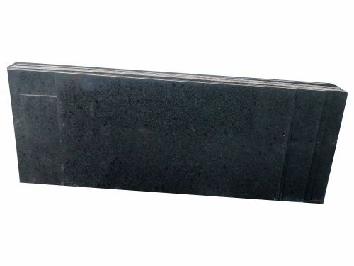 10 mm Black Galaxy Granite Slab, For Flooring