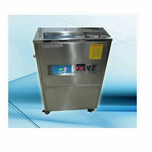 Ultrasonic Bath With Cleaning & Cooling Facility