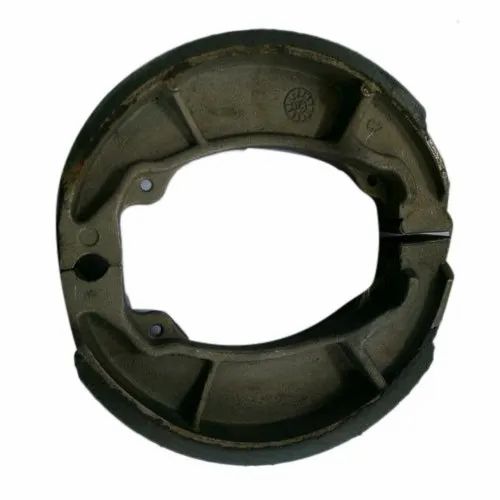 Two Wheeler Cast Iron Activa Brake Shoe, Packaging Type: Box