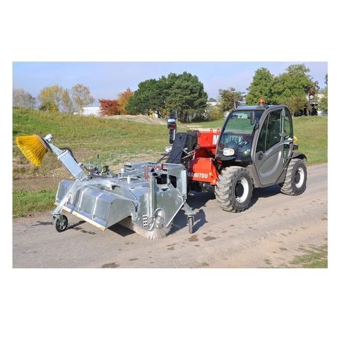 Manitou MT 1135 200 L Sweeper 2 in 1