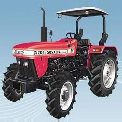 DI-750 II International Models Tractor