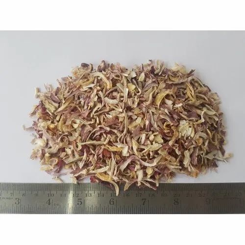 Dehydrated Red Onion Flakes, Packaging Size: 15 Kg, Packaging: PP Bag