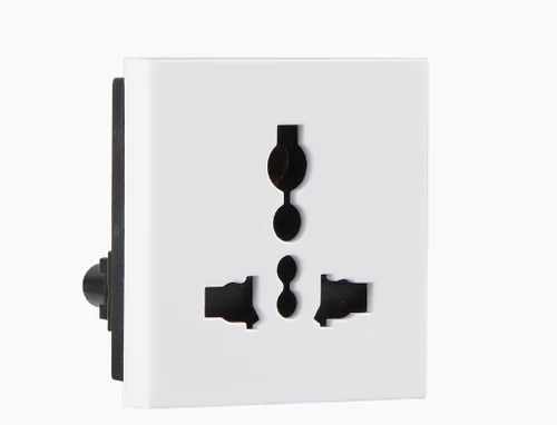 6 13A Universal Socket