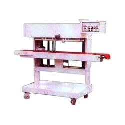 Pouch Packing Machine