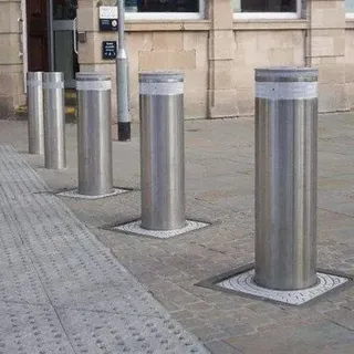 SS Hydraulic Bollards, For Vehicle Entrances, Nature: Fixed