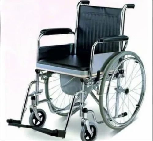 SAKSHAM Wheelchair with Commode