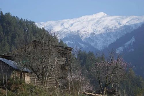 Lodge Based Himalayan Exploration