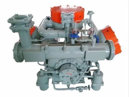 15 HP Air Cooled Ammonia Compressor, Air Tank Capacity: 300 Litres, Maximum Flow Rate (CFM): 20 Cfm