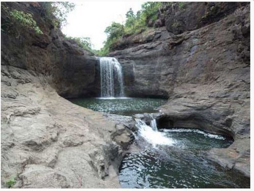 Kalmandvi Waterfall Resort Booking