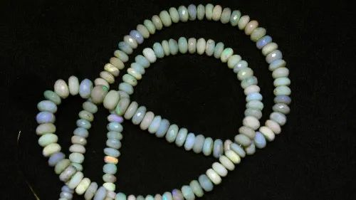Round White Opal Beads, Size: 3.73-6.73 MM