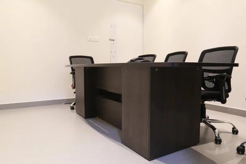 Brown Wooden Meeting Room Table, For Office