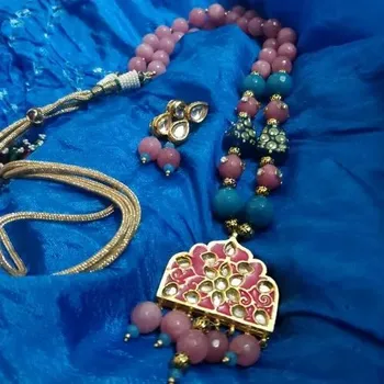 Terracotta & Stone Fashion Necklace Set, Packaging Type: Box