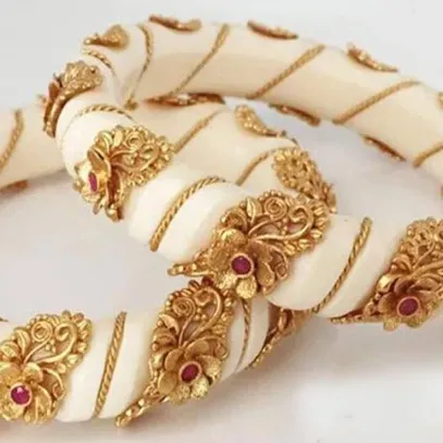 LWPJ1B5NJ4031101 Gold Rajwadi Bangles 2.8