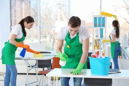 Store Cleaning Service