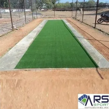 Turf Polyethylene Artificial Cricket Pitch, Size: 6.5*33 Or 6.5*66 Or 6.5*82